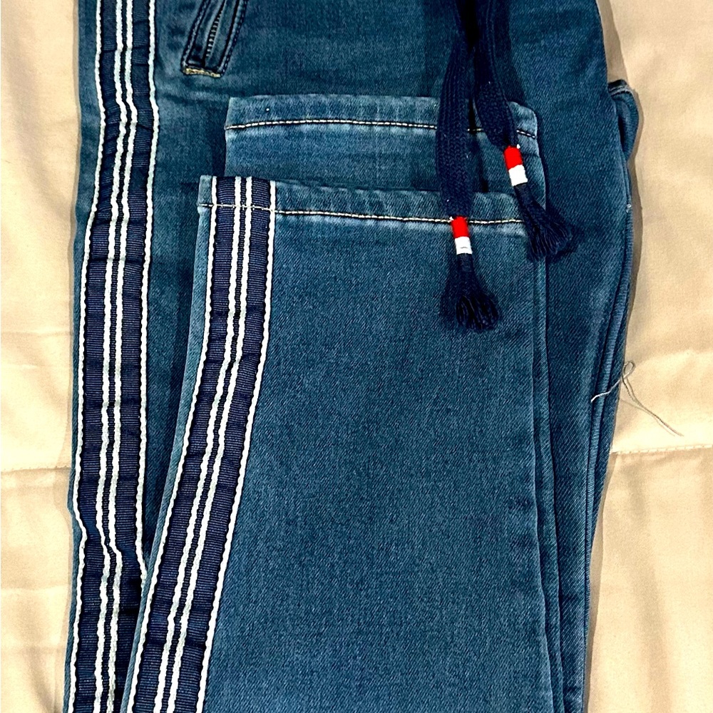 Brand Bazar Womens jeans. XS/38